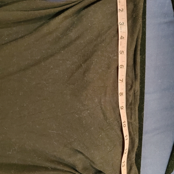 Beautiful Hawaiian Style Dress - Picture 4 of 4